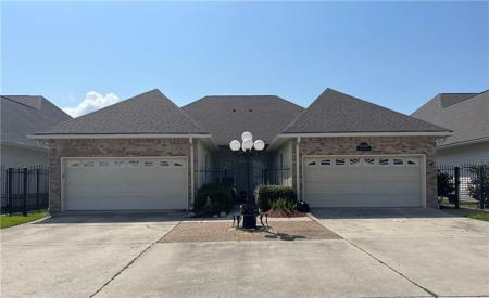 4694 PONTCHARTRAIN Drive