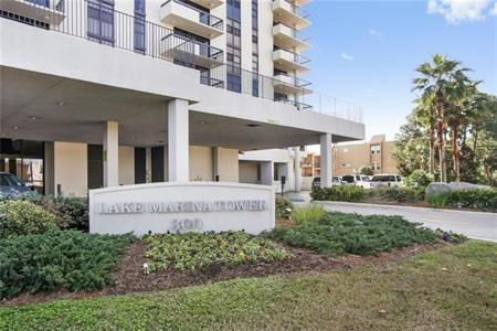 300 LAKE MARINA Avenue