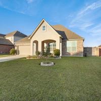 513 LAKESHORE VILLAGE Lane
