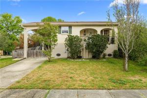 206 MEADOWMOSS Drive