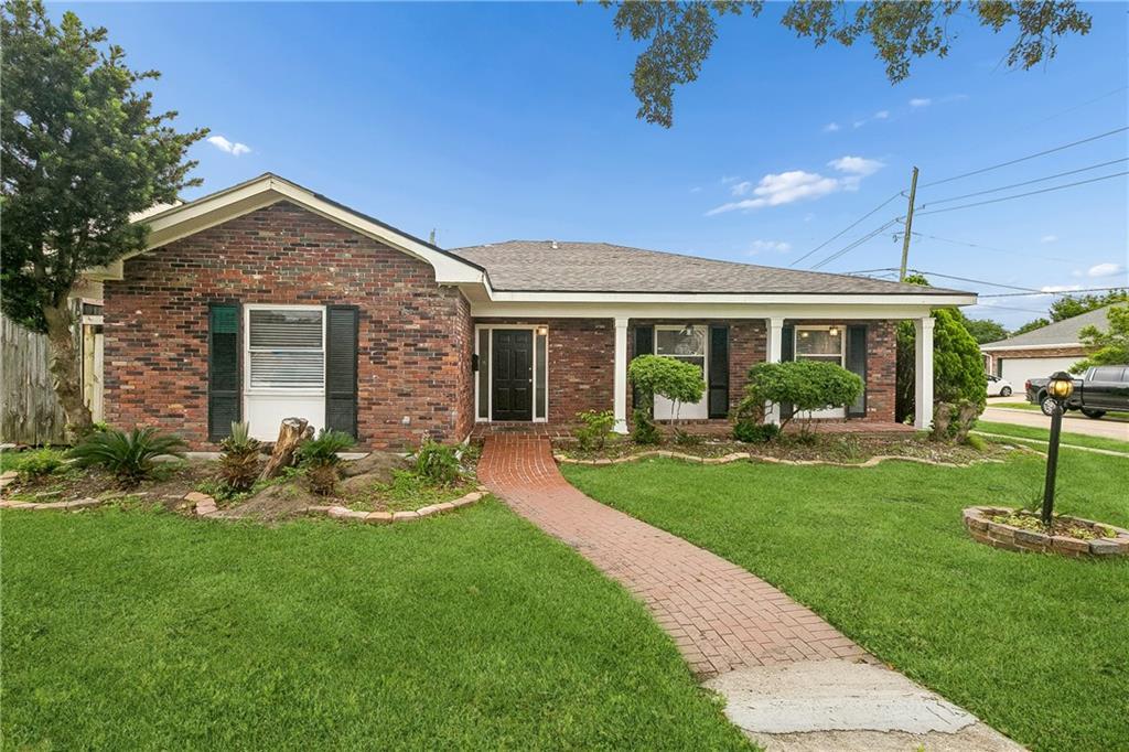 Image 1: Front of house