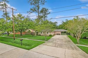 412 CUMBERLAND Drive