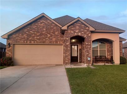 293 E LAKE Drive