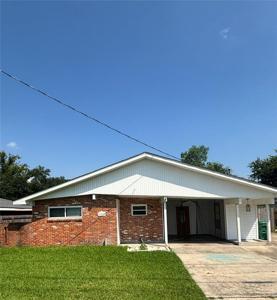303 BARTON Avenue