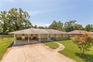216 BANKSTON Drive