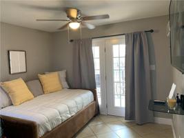 4854 PONTCHARTRAIN Drive