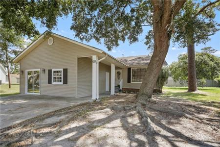 204 GREENCREST Court