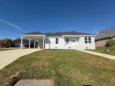 104 CHIMAERA Lane
