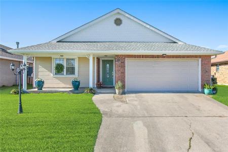 100 BLACKFIN Cove