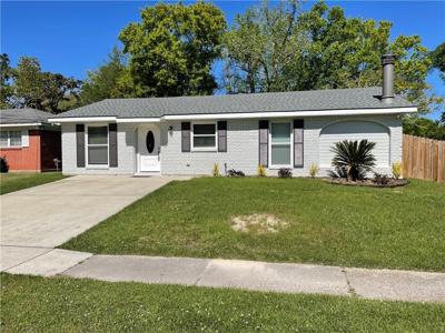 176 MEADOWMOSS Drive