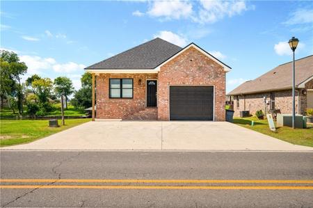 2634 HWY 494 Highway