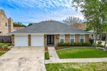 640 FLEURIE Drive