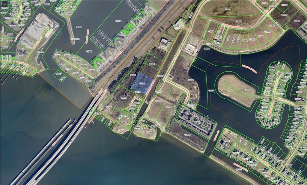 Image 1: Parcel shaded in blue