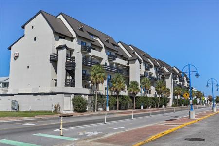 7300 LAKESHORE Drive