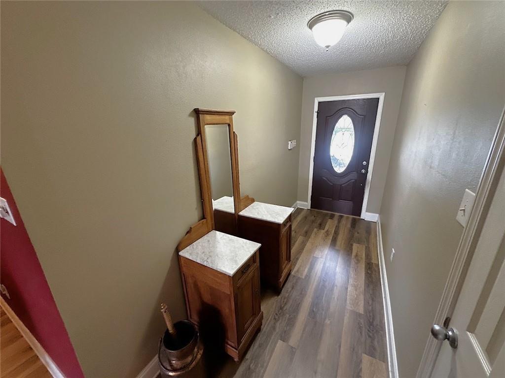 Image 2: Foyer