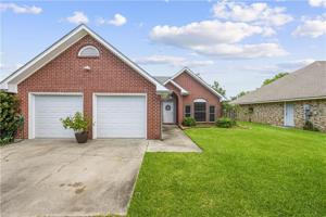 150 MOONRAKER Drive