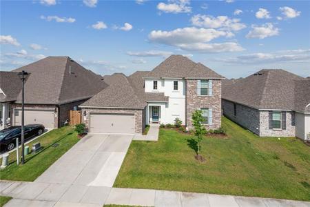 5708 LAUREL TREE Way