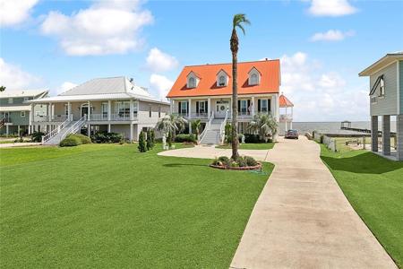 279 DEBBIE Drive