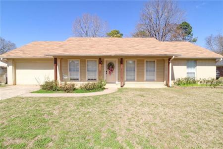 602 OAKLAND Drive