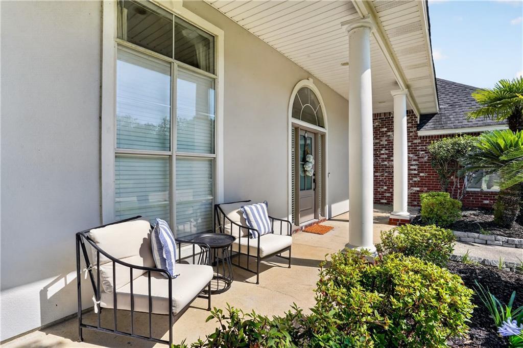 Image 2: Covered Front Porch