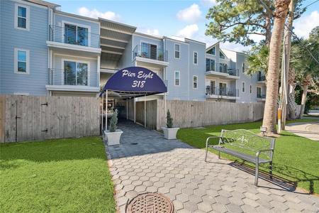 318 LAKE MARINA Avenue