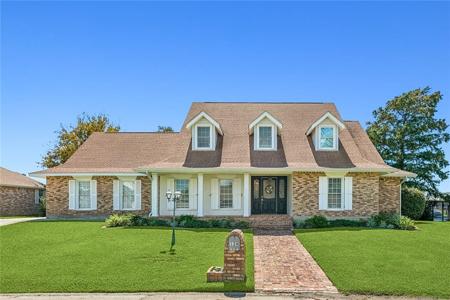 124 WEATHERLY Cove