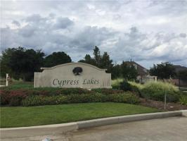 CYPRESS LAKES Drive