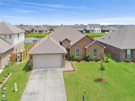 128 EAST LAKE Court