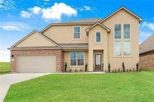 828 LAKESHORE VILLAGE Drive