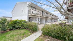 4650 PONTCHARTRAIN Drive