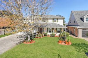 114 MOONRAKER Drive