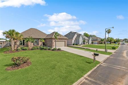 236 MOONRAKER Drive
