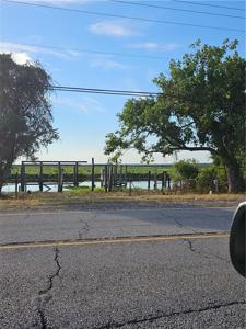 4637 PONTCHARTRAIN Drive