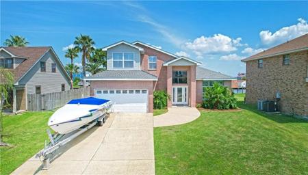 280 MOONRAKER Drive