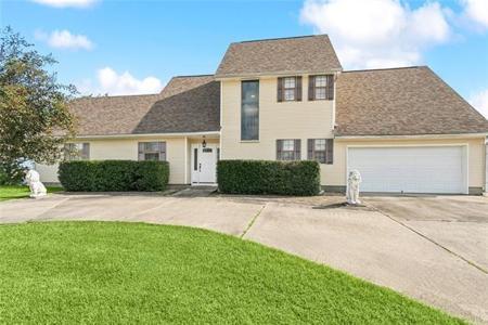 277 MOONRAKER Drive