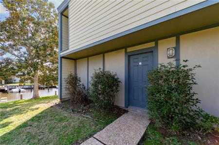 351 JACKSON Avenue