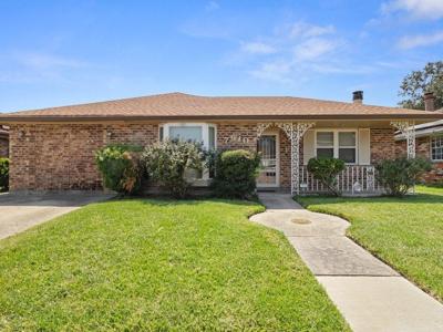 7910 WINDWARD Court