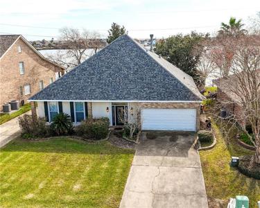 313 MOONRAKER Drive