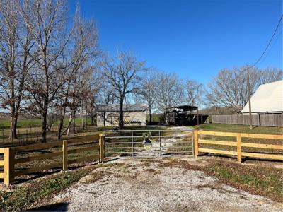 1920 SPRING BAYOU Road