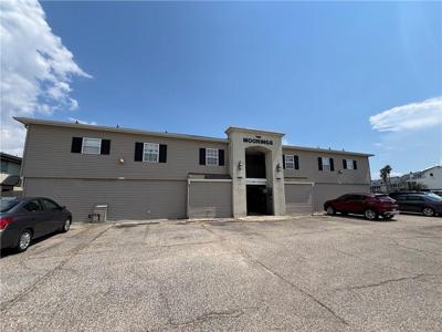 4854 PONTCHARTRAIN Drive