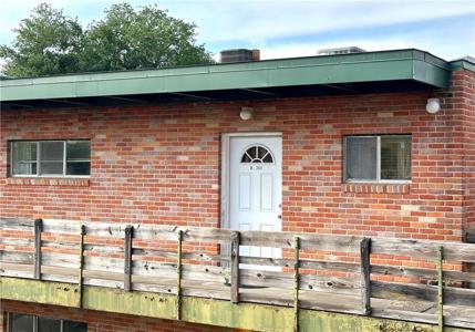 3838 PONTCHARTRAIN Drive