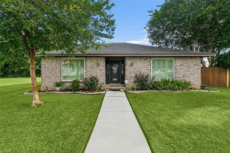 701 LIVE OAK Street