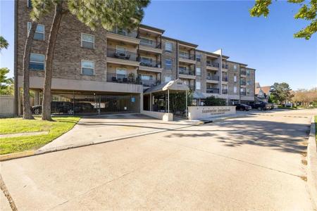 500 LAKE MARINA Avenue