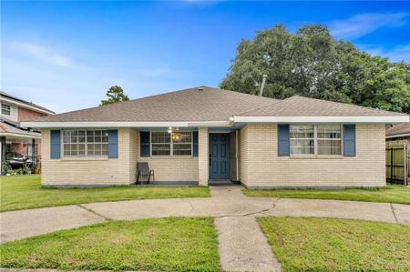 7817 WOODBINE Drive