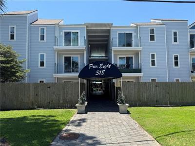 318 LAKE MARINA Avenue