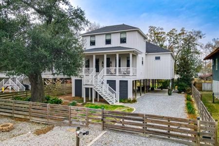 234 LAMARQUE Street