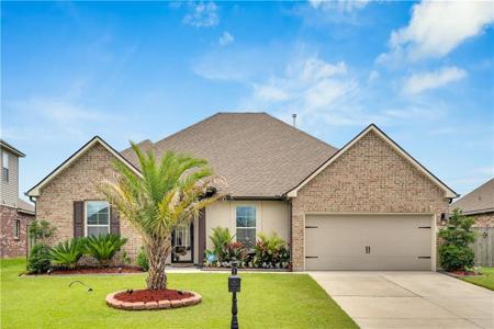 508 LAKESHORE VILLAGE Lane