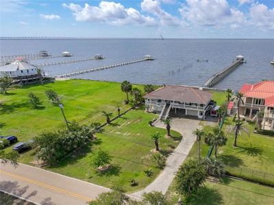 329 CARR Drive