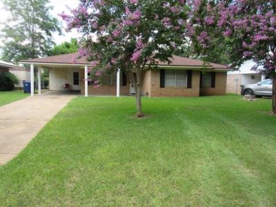 704 WATSON Drive