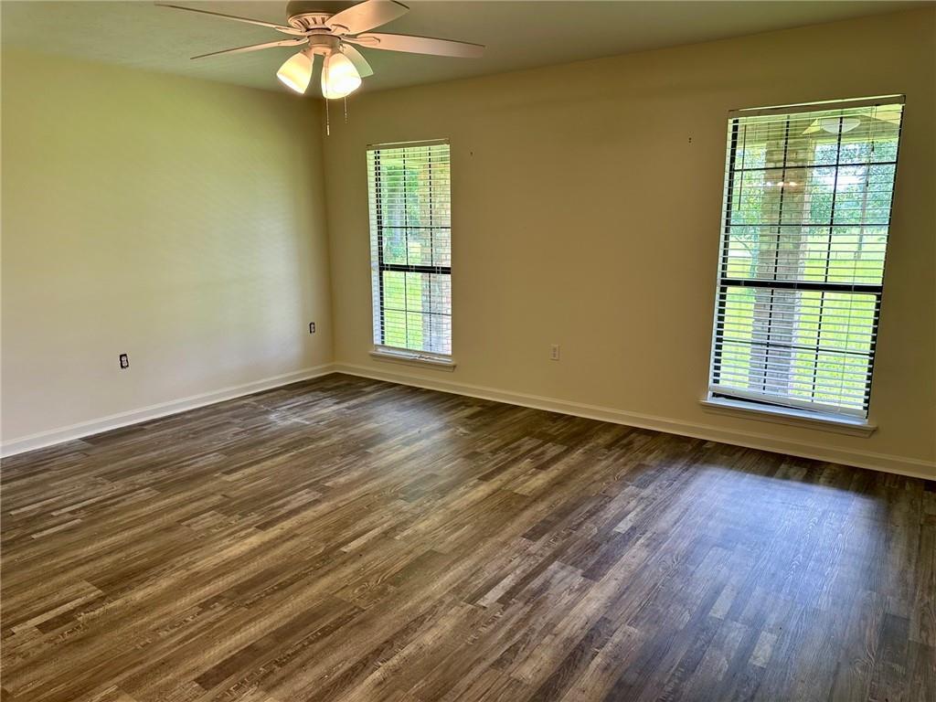 Image 4: Primary Bedroom
